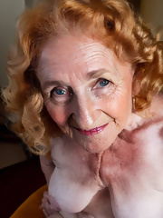 granny_hot_sex_2025_112883841